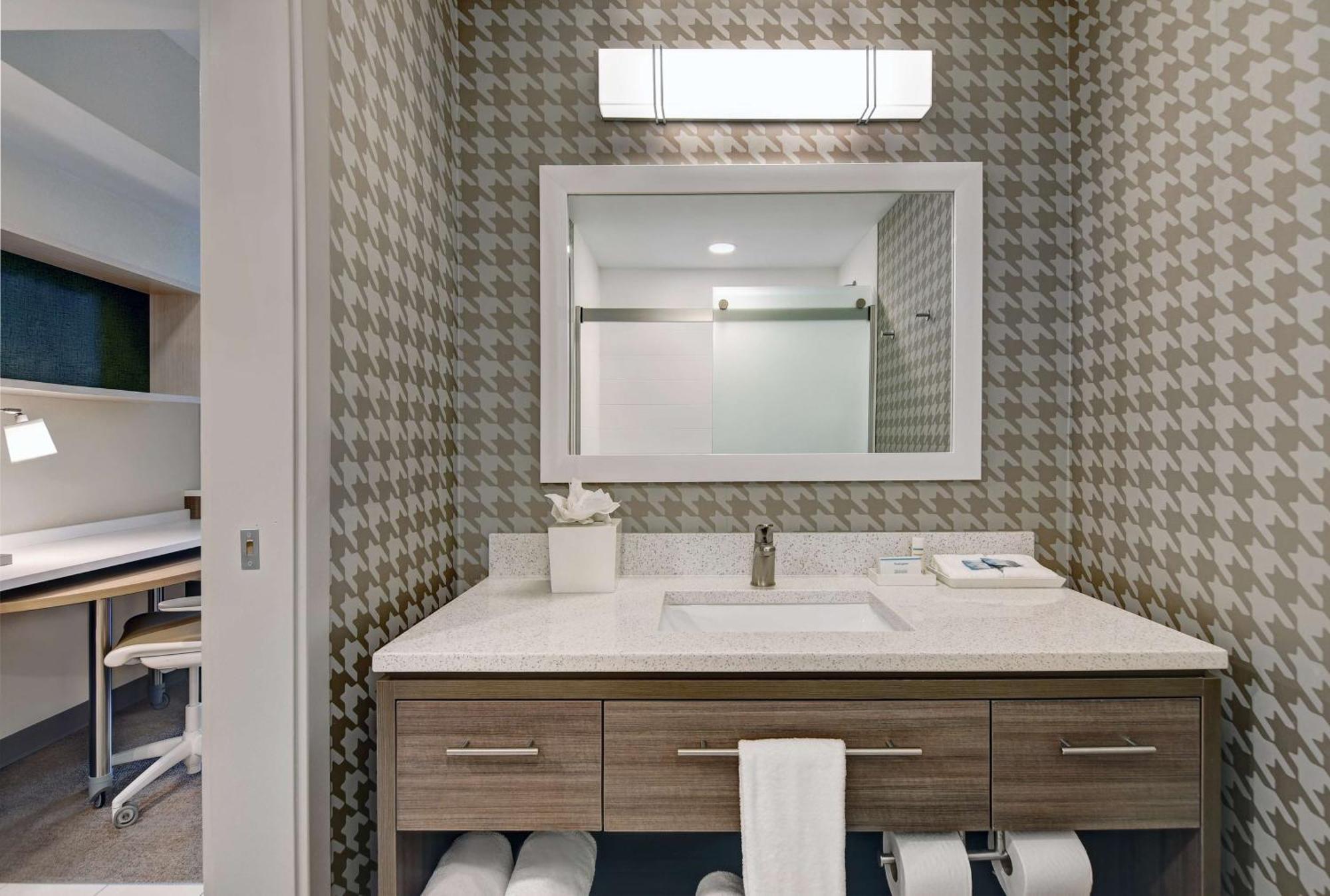 Home2 Suites By Hilton Bordentown Eksteriør billede